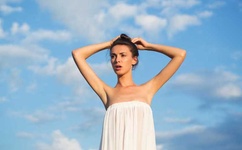 日韩一卡2卡3卡4卡2021乱码